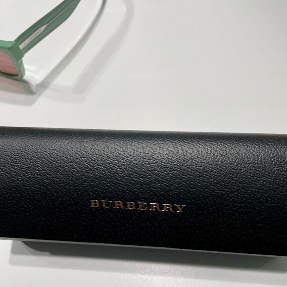 Burberry 54mm Square Sunglasses Green - Picture 9 of 9